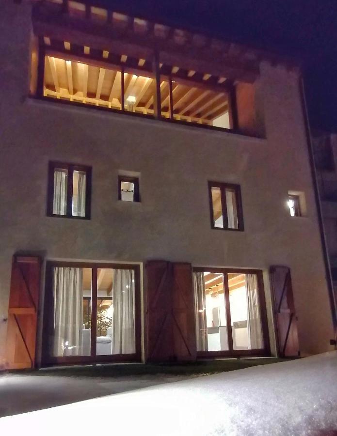Apartament "Enclau" Turismo Rural Cal Rialla リヴィア エクステリア 写真