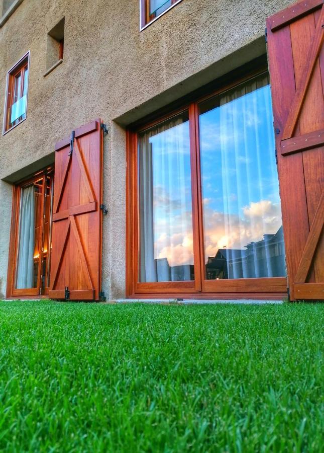 Apartament "Enclau" Turismo Rural Cal Rialla リヴィア エクステリア 写真