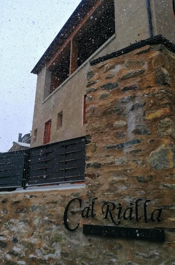 Apartament "Enclau" Turismo Rural Cal Rialla リヴィア エクステリア 写真