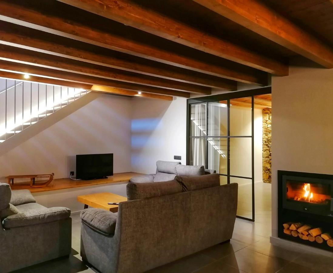 Apartament "Enclau" Turismo Rural Cal Rialla リヴィア エクステリア 写真