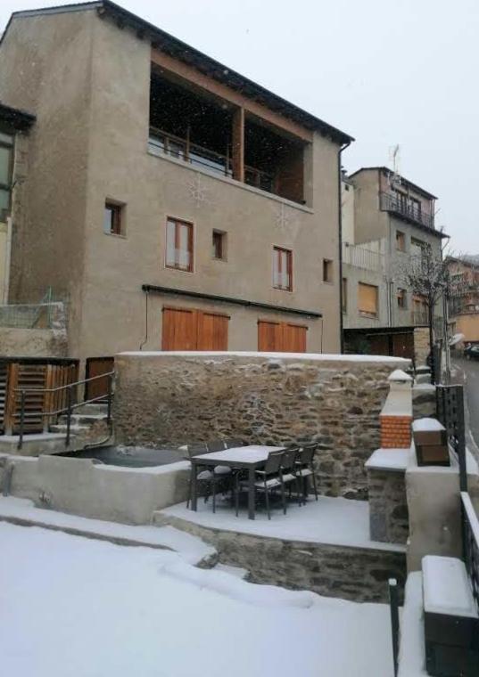 Apartament "Enclau" Turismo Rural Cal Rialla リヴィア エクステリア 写真