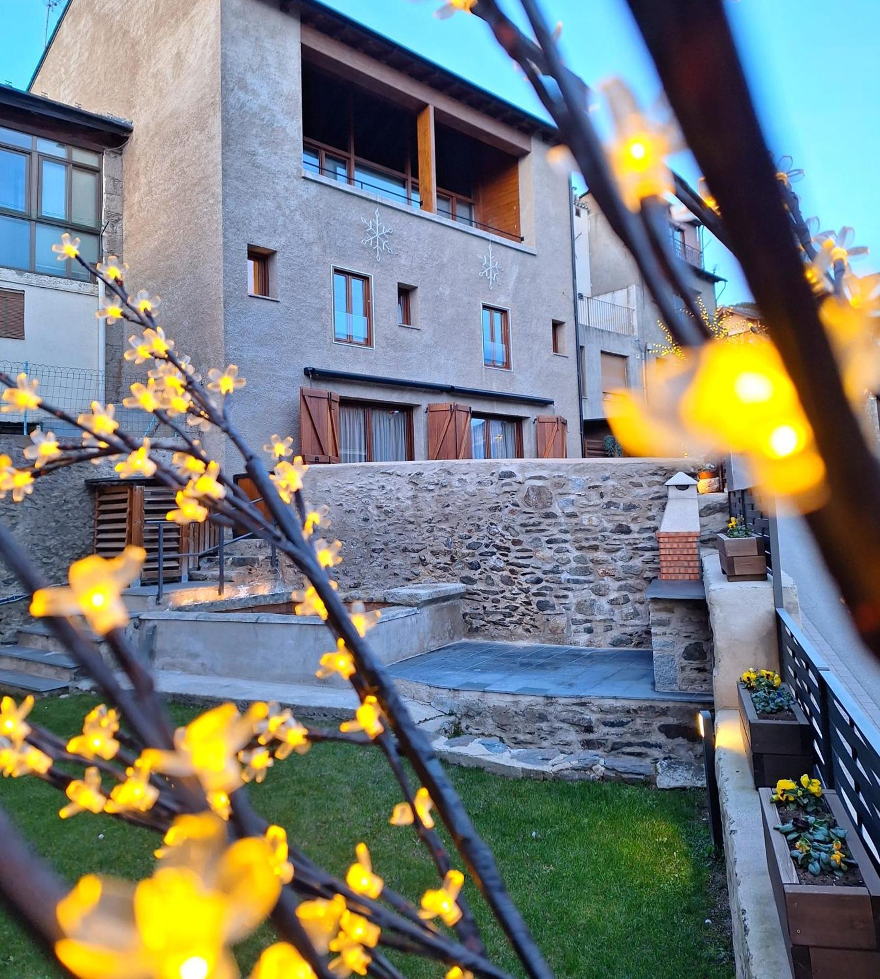 Apartament "Enclau" Turismo Rural Cal Rialla リヴィア エクステリア 写真