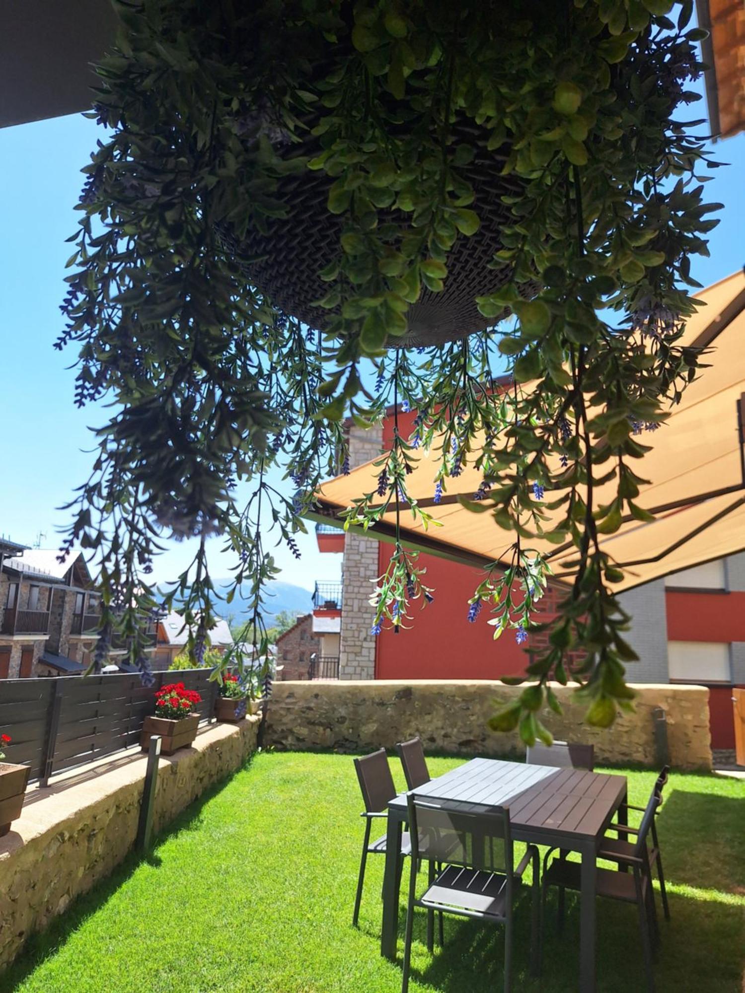 Apartament "Enclau" Turismo Rural Cal Rialla リヴィア エクステリア 写真